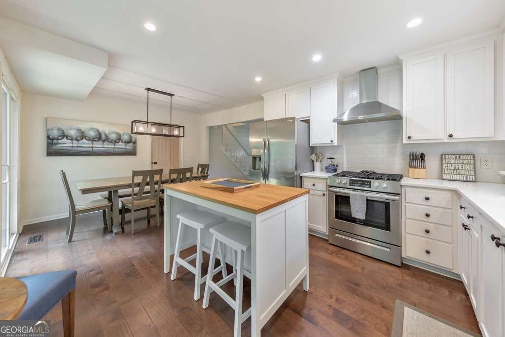 138 Hartwood Drive Woodstock - 3