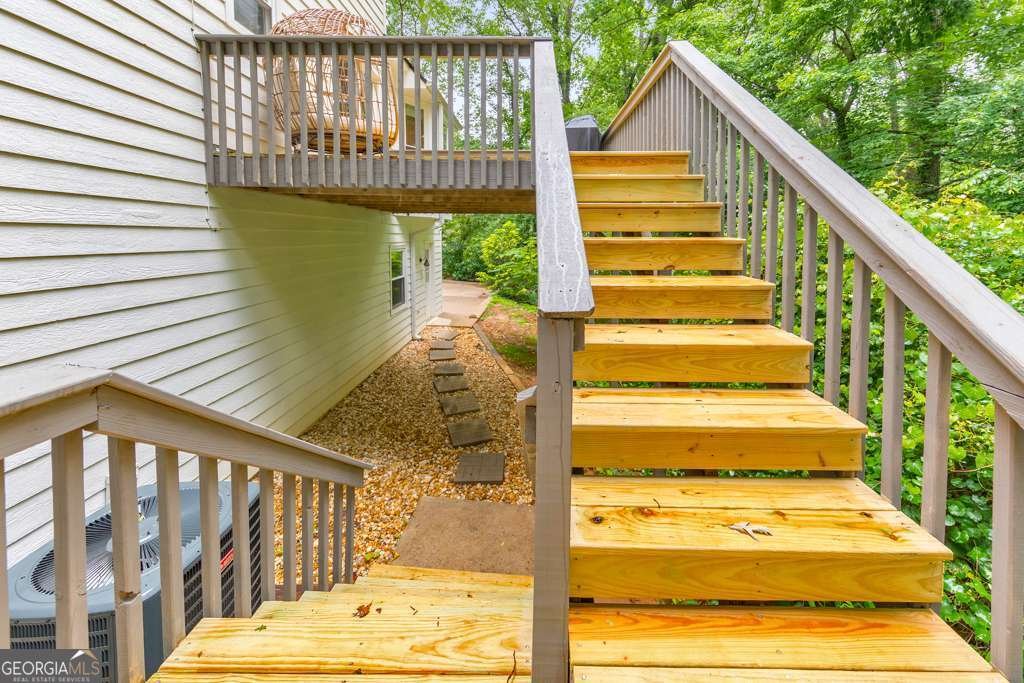 138 Hartwood Drive Woodstock - 34