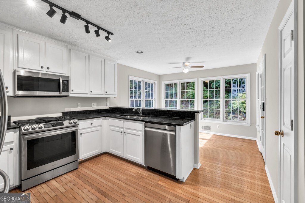 1350 Rivershyre Parkway Lawrenceville - 9