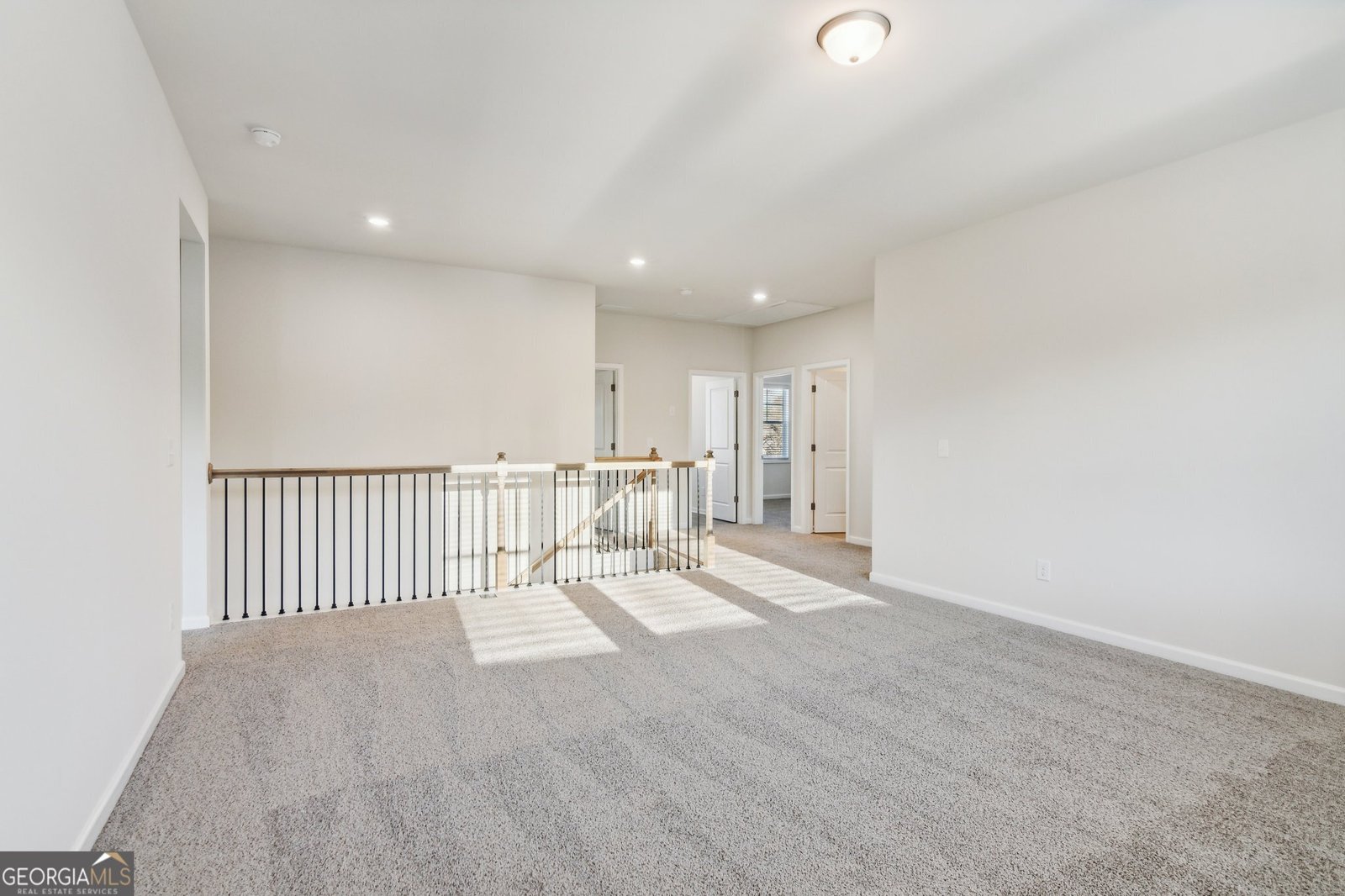 8610 Standing Stone Ball Ground - 18