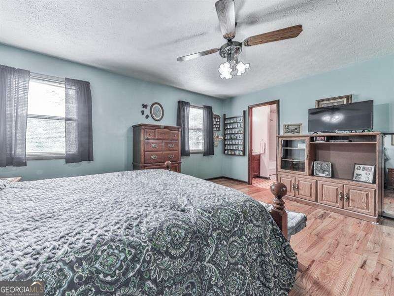 629 Silver Trace Court Woodstock - 12