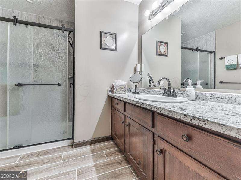 629 Silver Trace Court Woodstock - 16