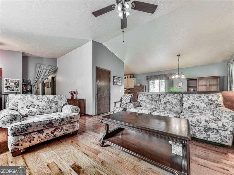 629 Silver Trace Court Woodstock - 6