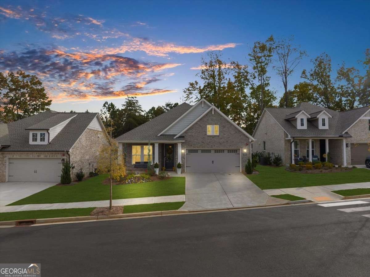 218 Floral Valley Drive Woodstock - 1