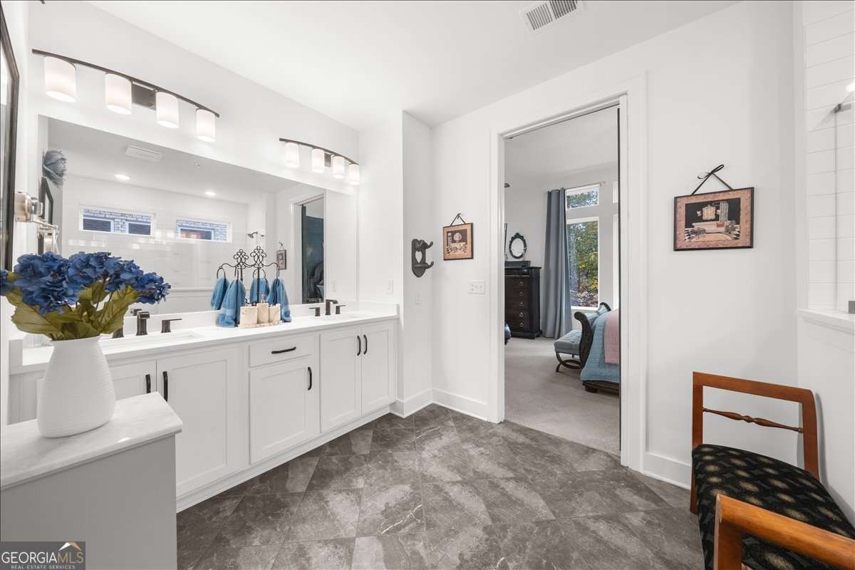 218 Floral Valley Drive Woodstock - 16