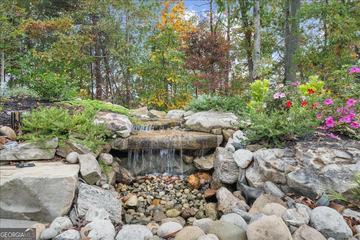 218 Floral Valley Drive Woodstock - 38