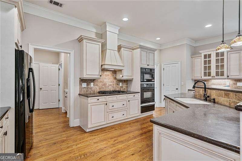 35 Harbor Drive Dawsonville - 24