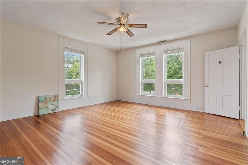 2280 Broad Street Commerce - 20