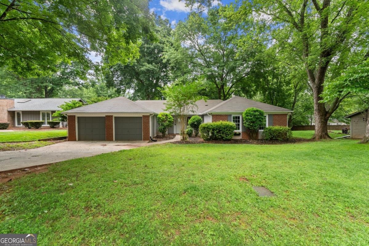 215 Truehedge Trace Roswell - 38