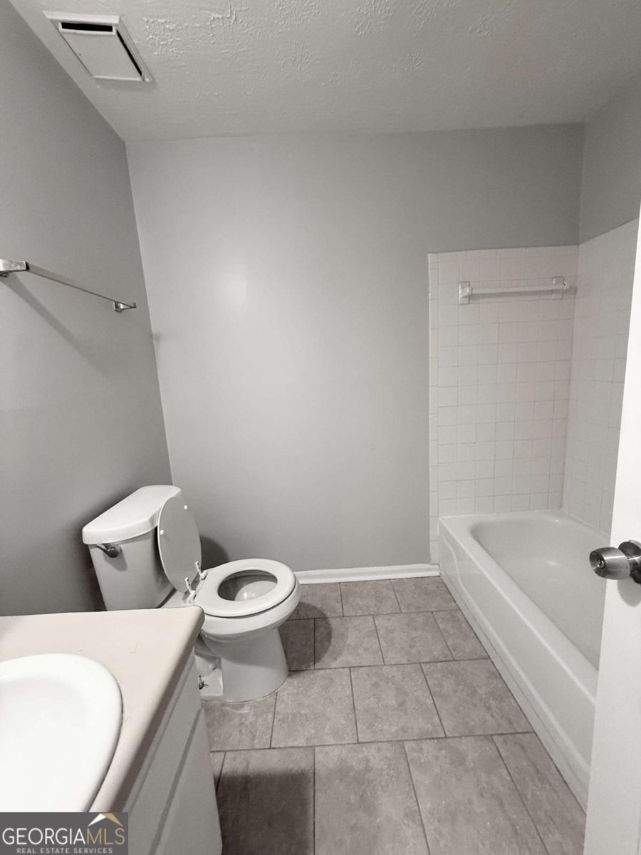 1081 Forest Path Stone Mountain - 10