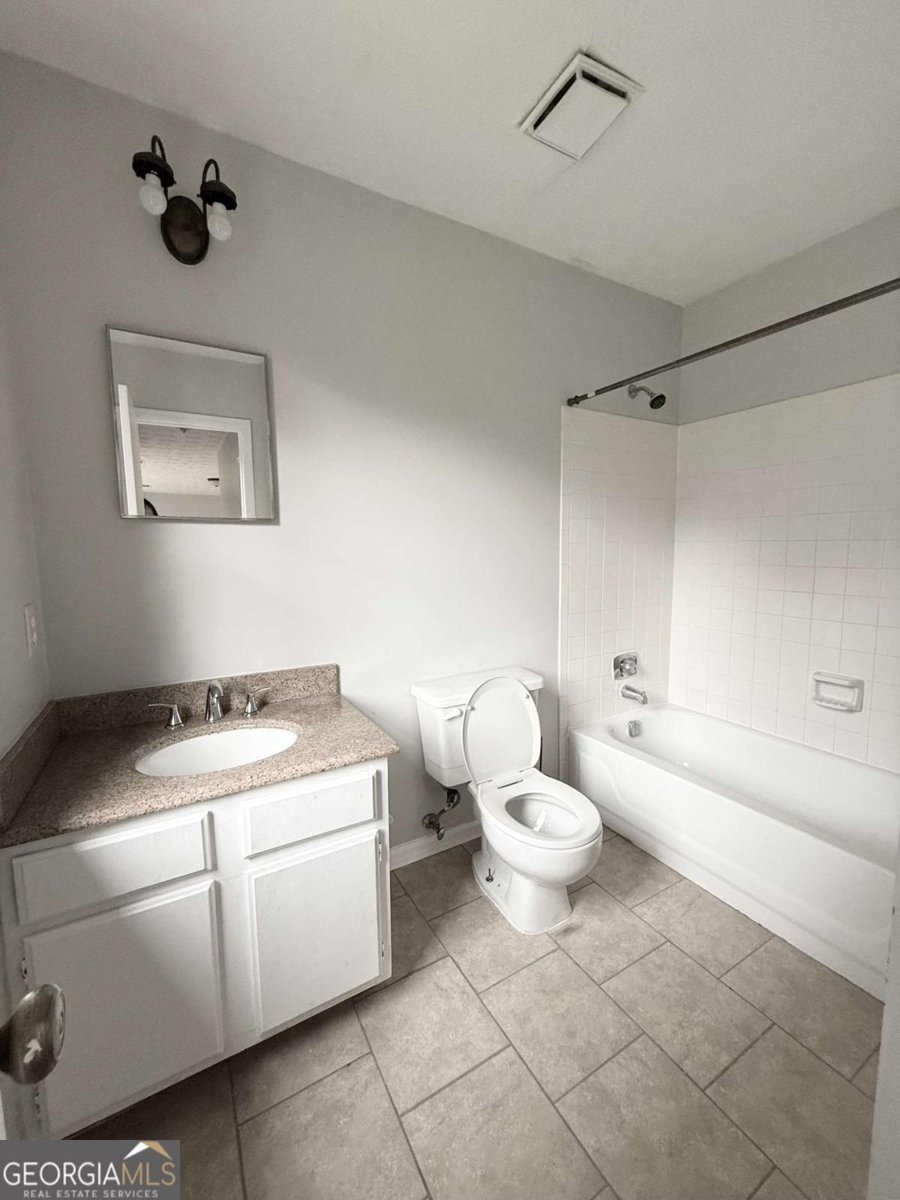 1081 Forest Path Stone Mountain - 12