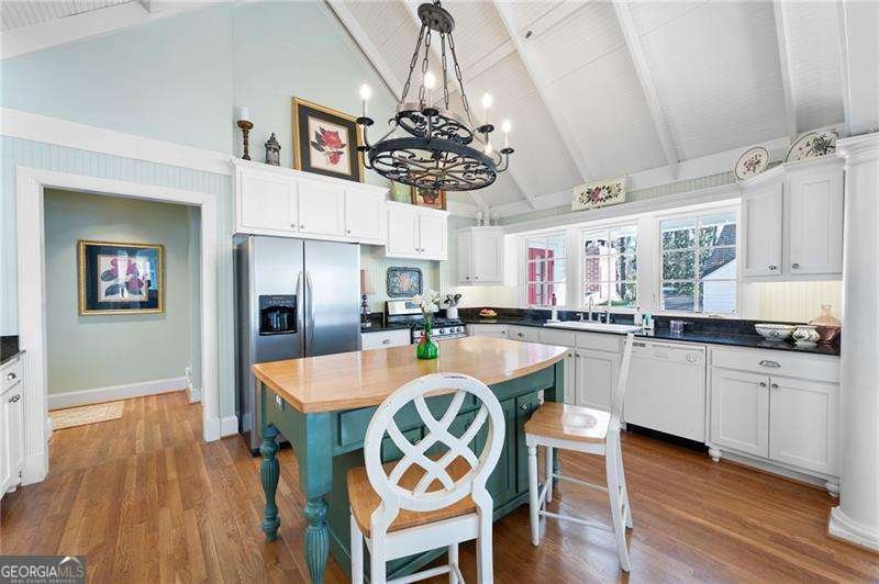 255 Maple Avenue Marietta - 14