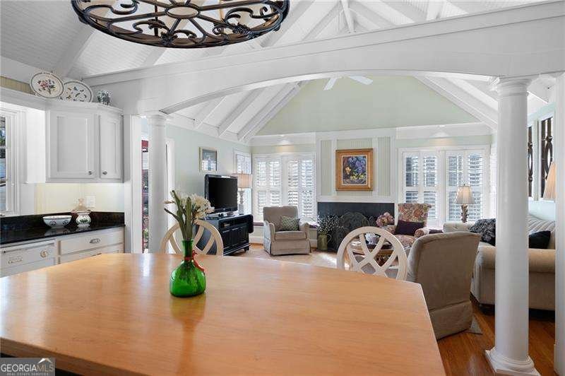 255 Maple Avenue Marietta - 17