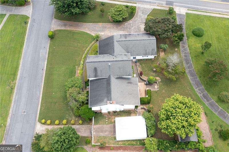 2692 Wellington Drive Marietta - 23