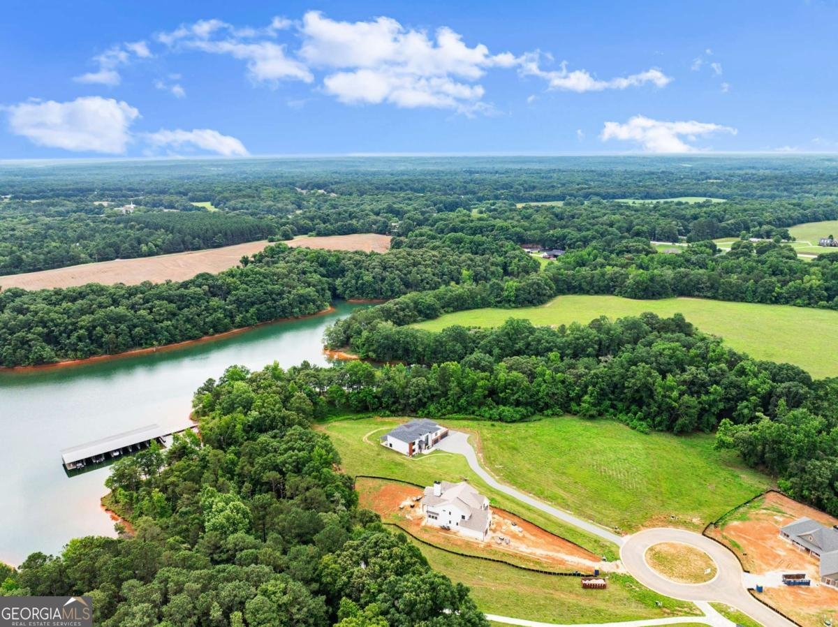 151 South Pointe Drive Hartwell - 89