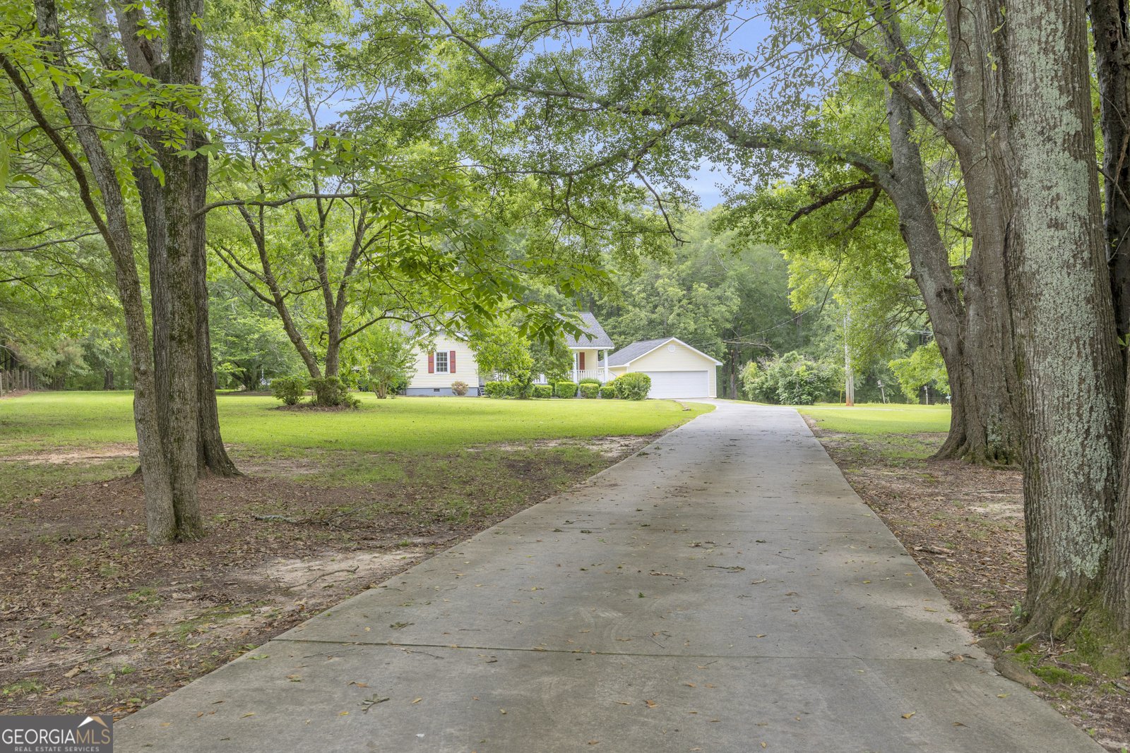 3100 Meadow Trail Loganville - 3