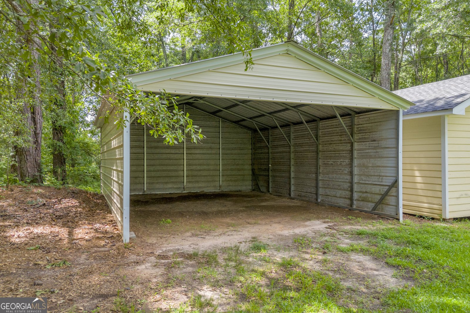 3100 Meadow Trail Loganville - 46
