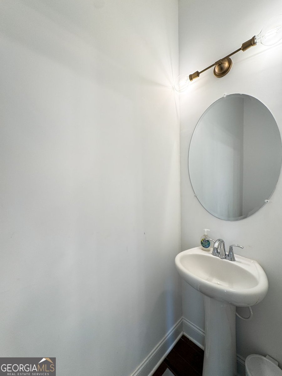 203 Holden Way Woodstock - 19