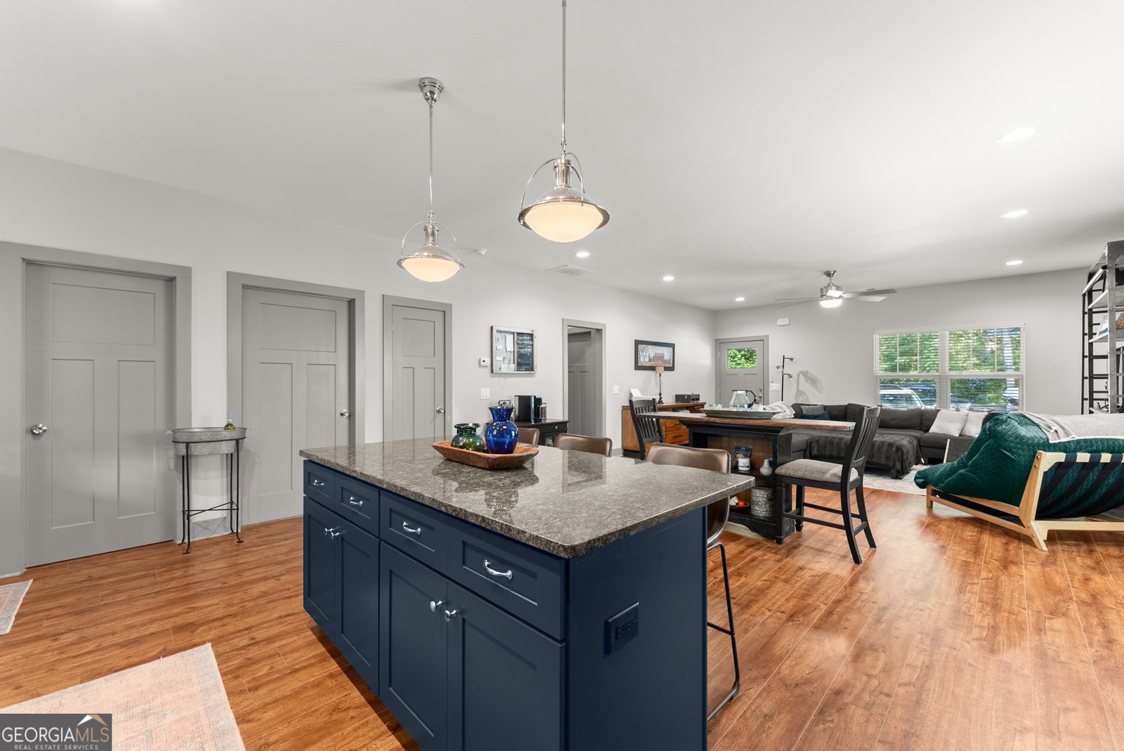 270 Townview Drive Cleveland - 13