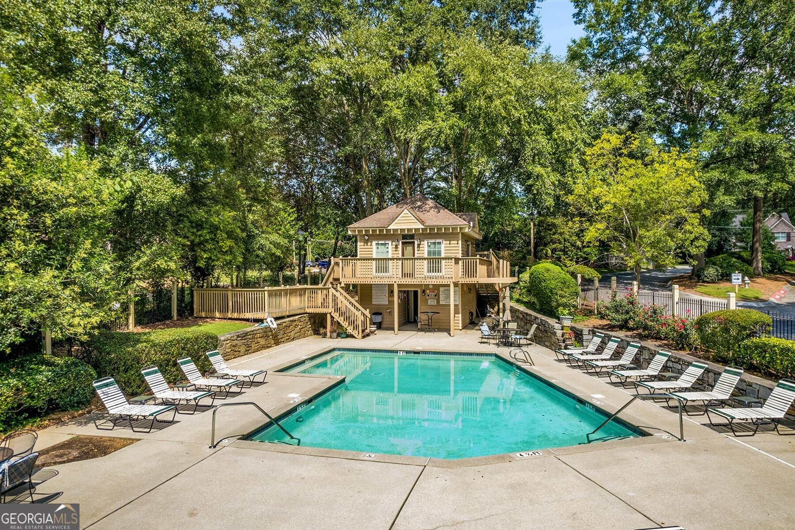 1404 Crossing Drive Atlanta - 23