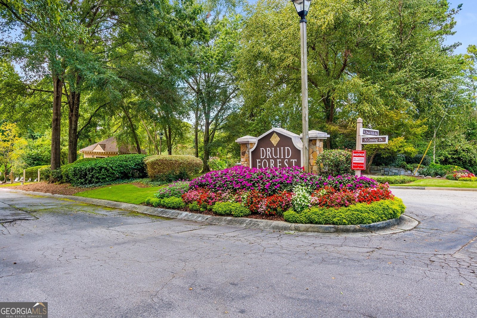 1404 Crossing Drive Atlanta - 27