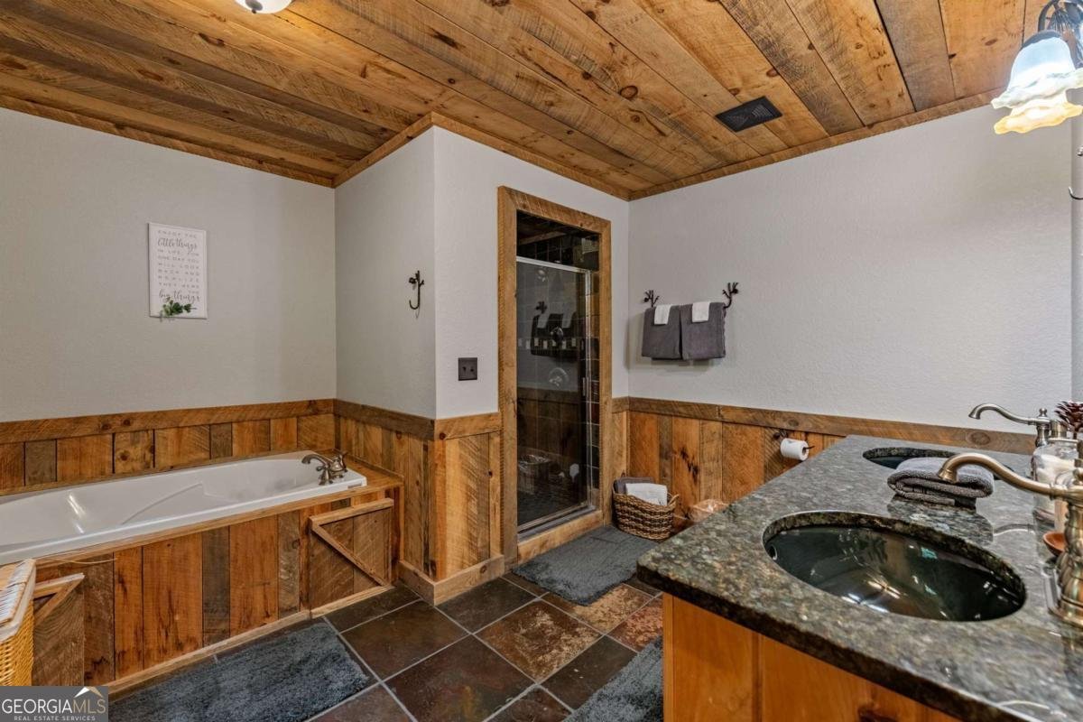 820 Sweetbay Drive Blairsville - 35