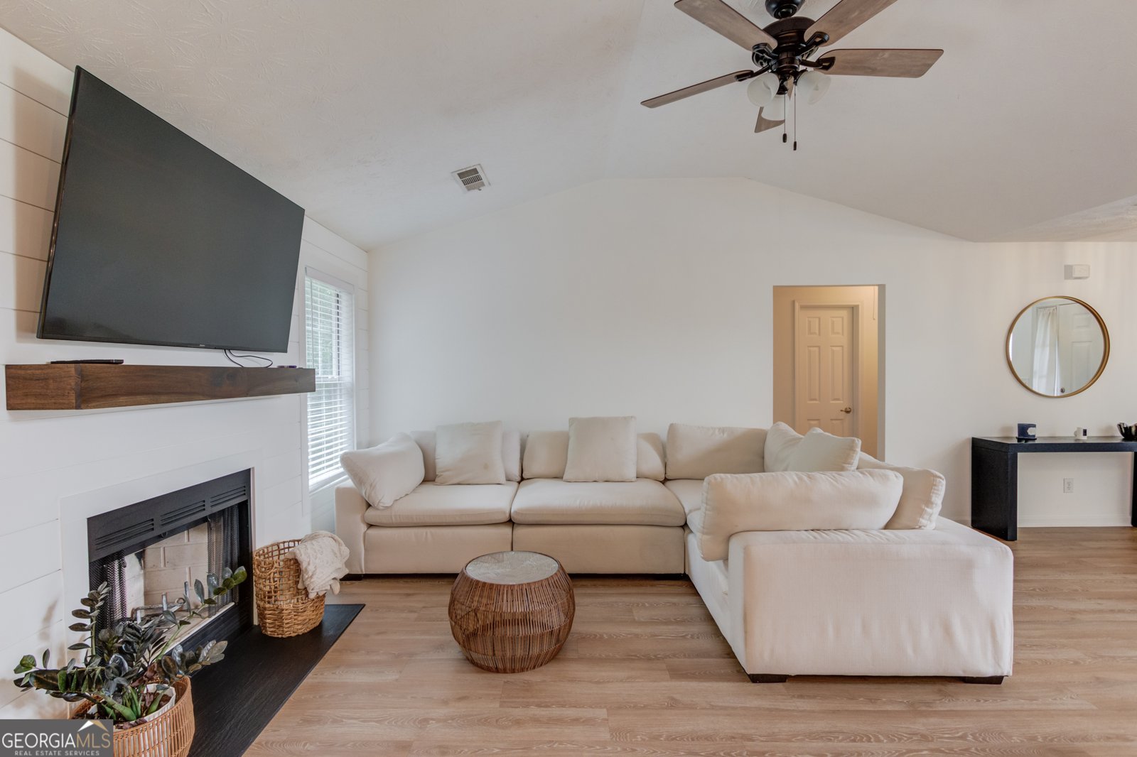 1406 Marshview Court Hoschton - 11
