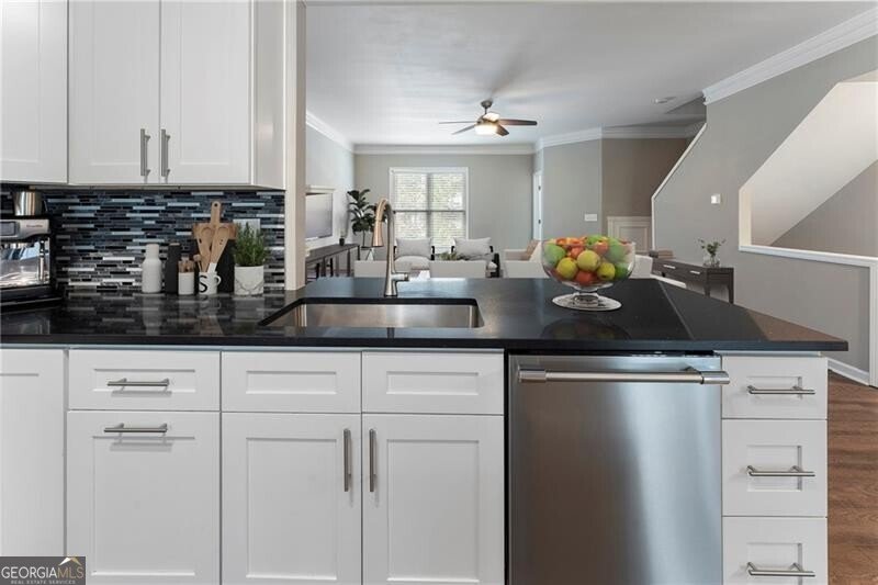 5147 Manerdale Drive Vinings - 15