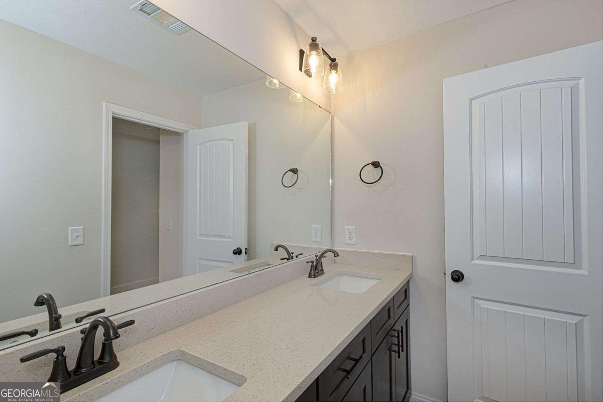 7312 Pine Chase Drive Midland - 29