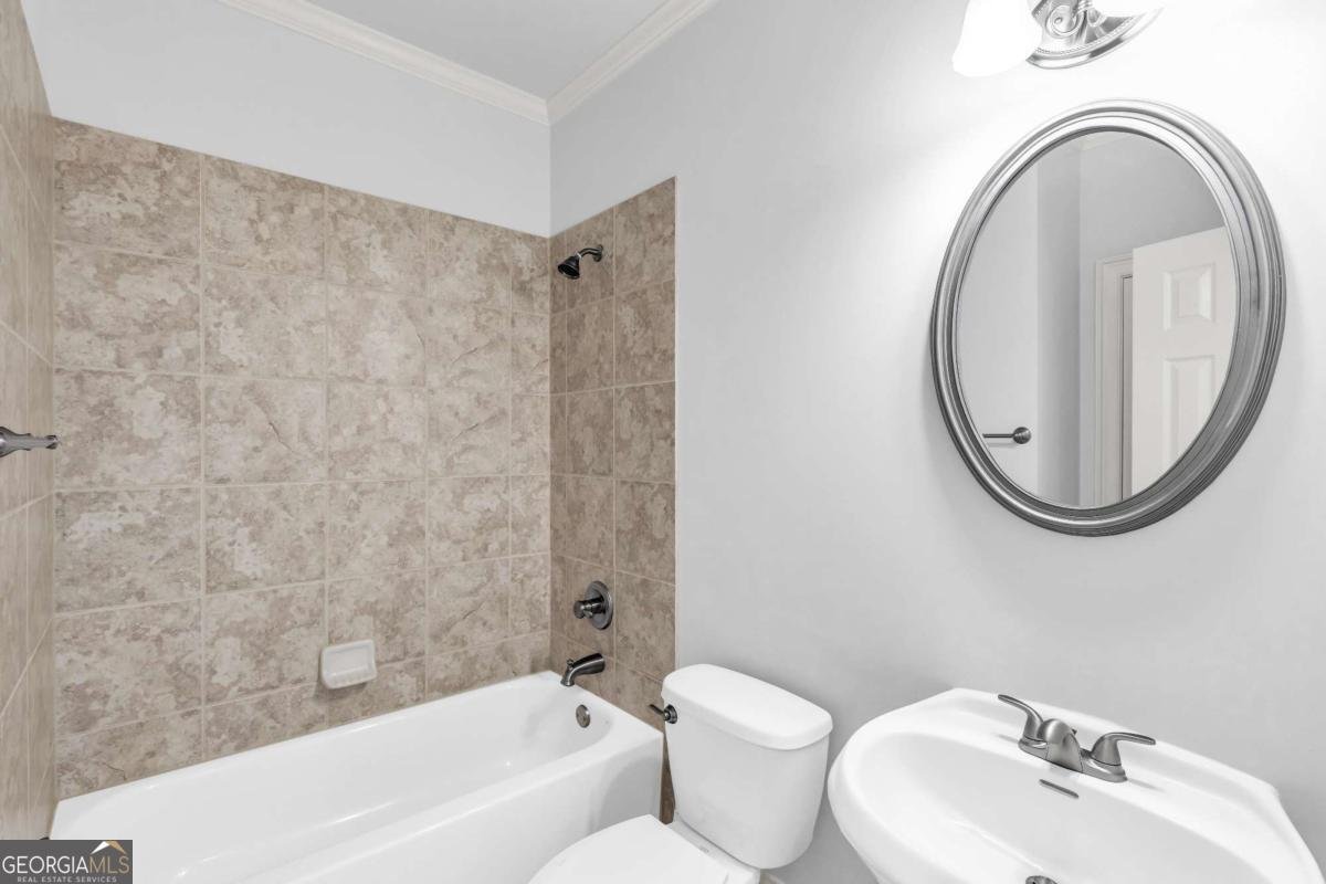 5865 Trailwood Court Suwanee - 23