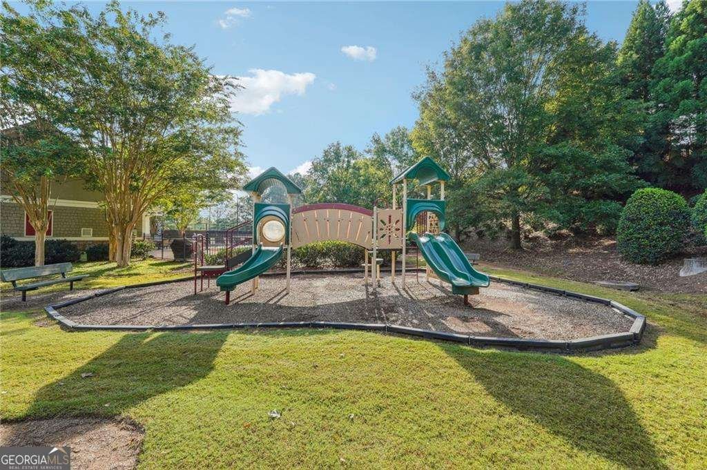 5865 Trailwood Court Suwanee - 39