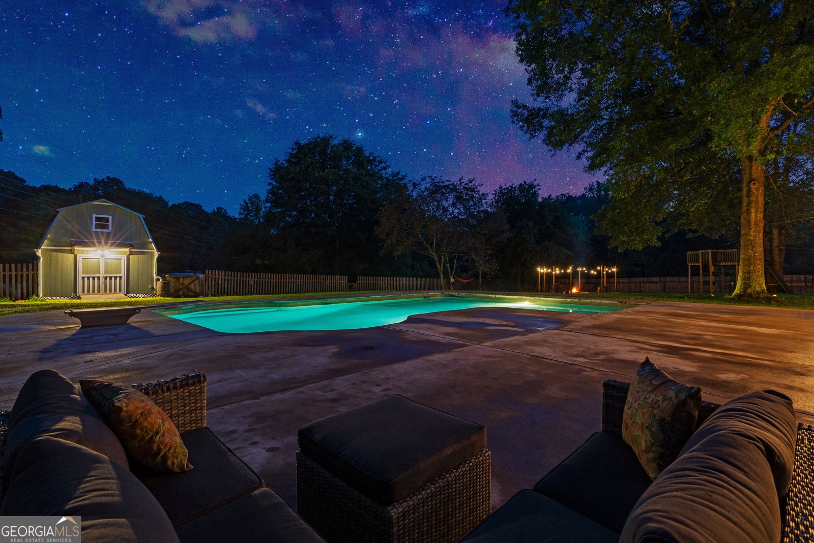 135 Cherokee Place Fayetteville - 37