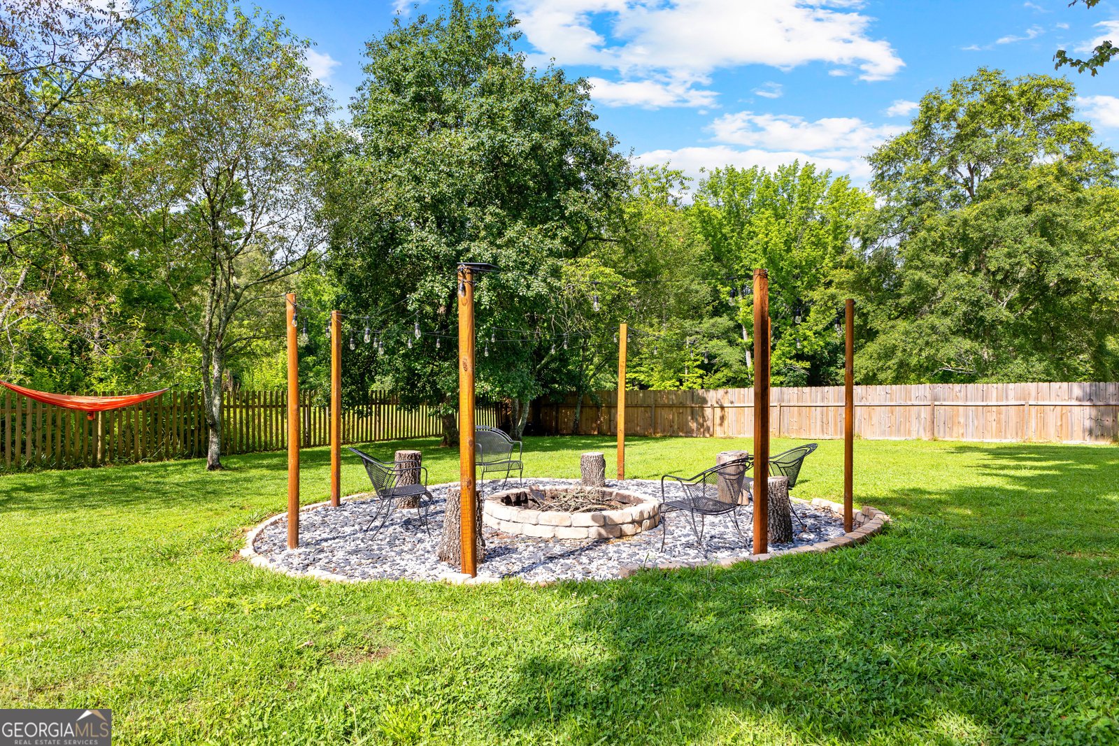 135 Cherokee Place Fayetteville - 38