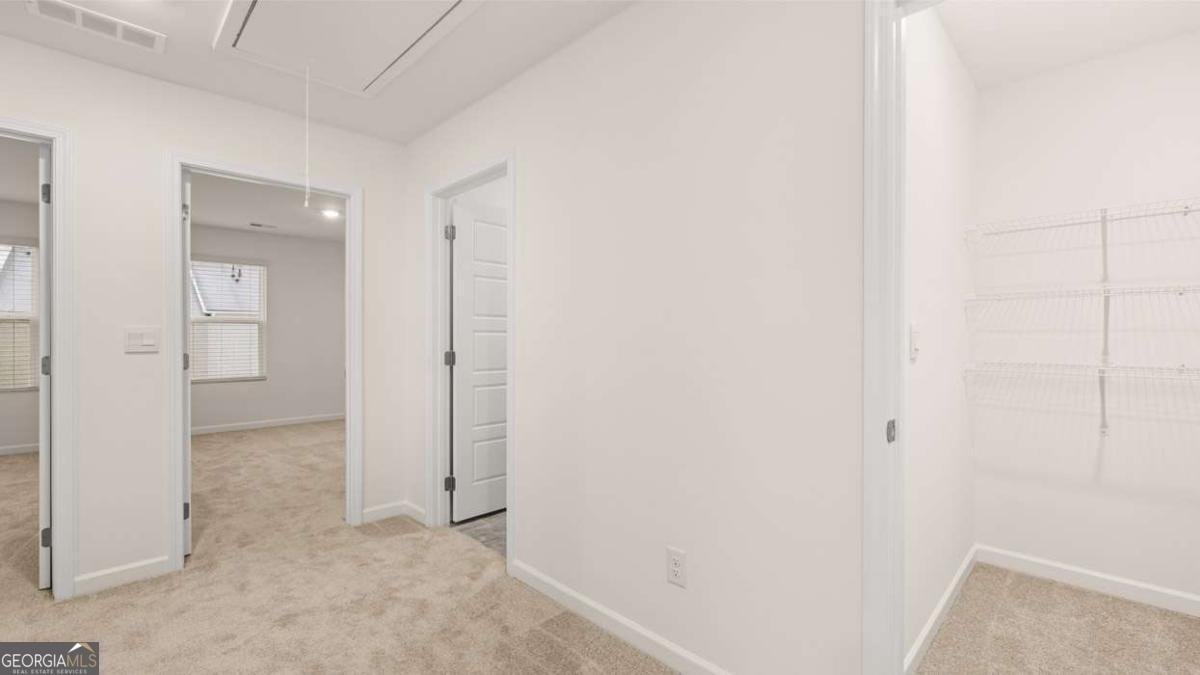 356 Sound Circle Stockbridge - 26
