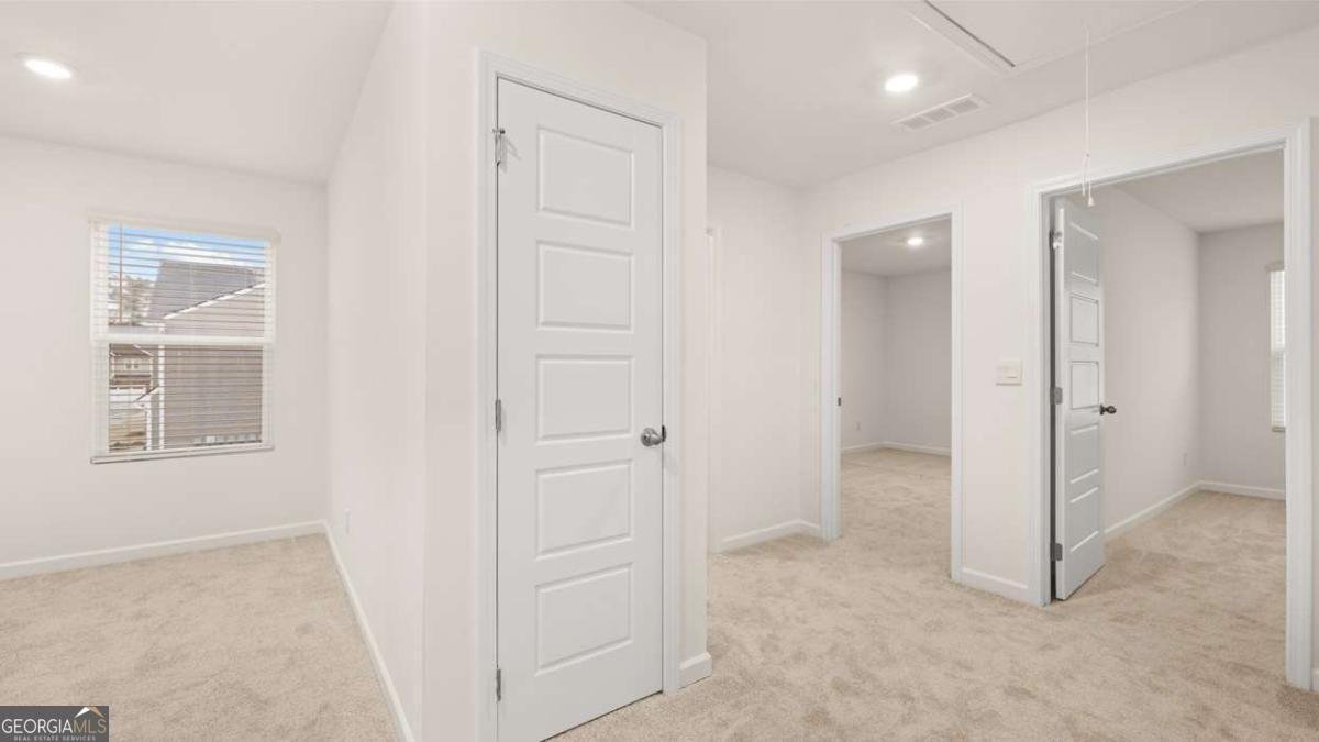356 Sound Circle Stockbridge - 27