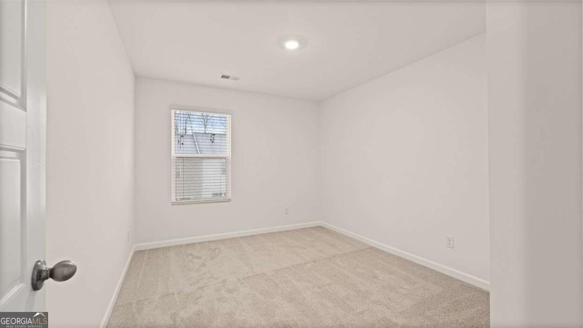 356 Sound Circle Stockbridge - 29