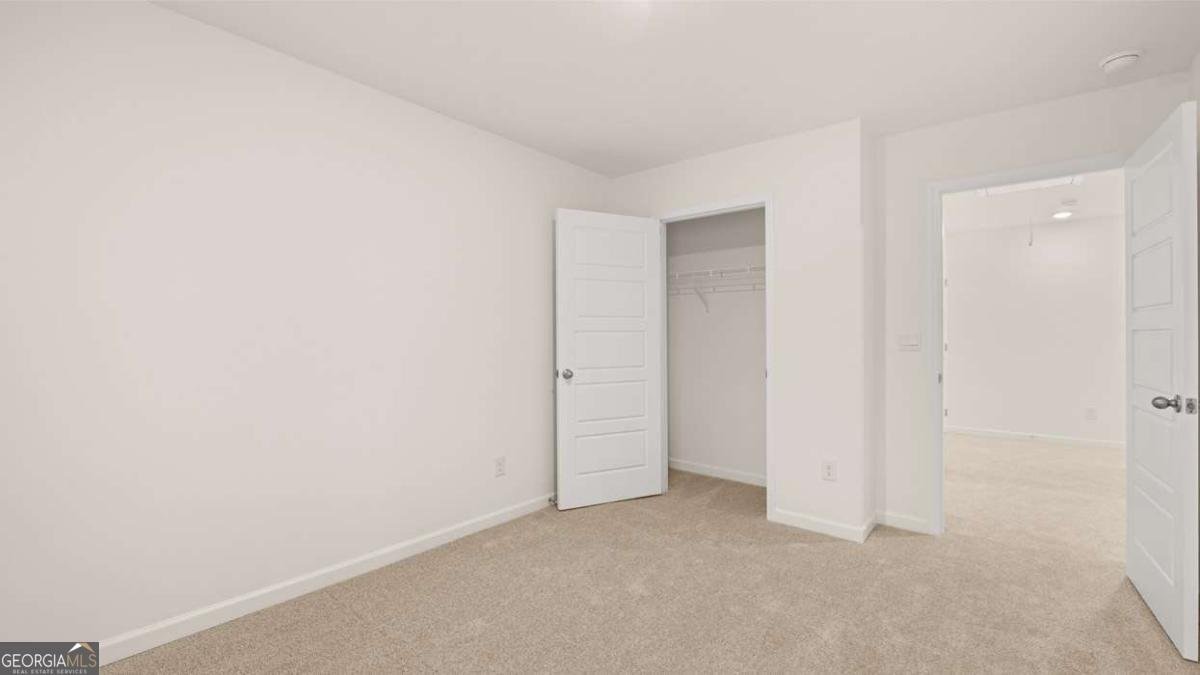 356 Sound Circle Stockbridge - 30