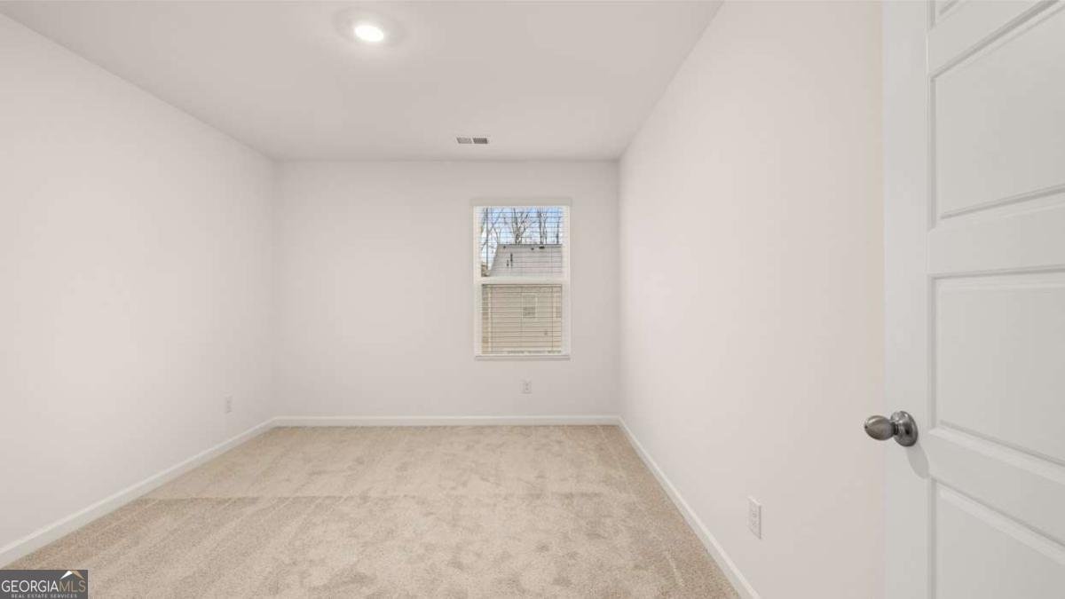356 Sound Circle Stockbridge - 31