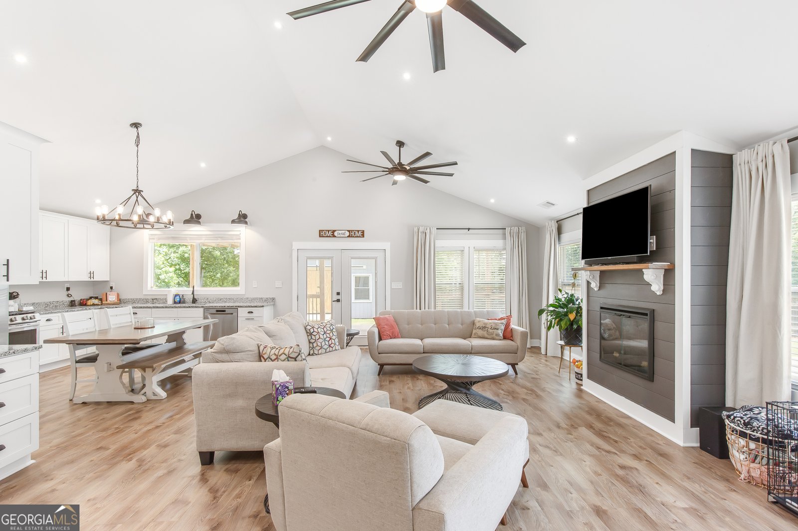 4002 Joshua Lane Douglasville - 55