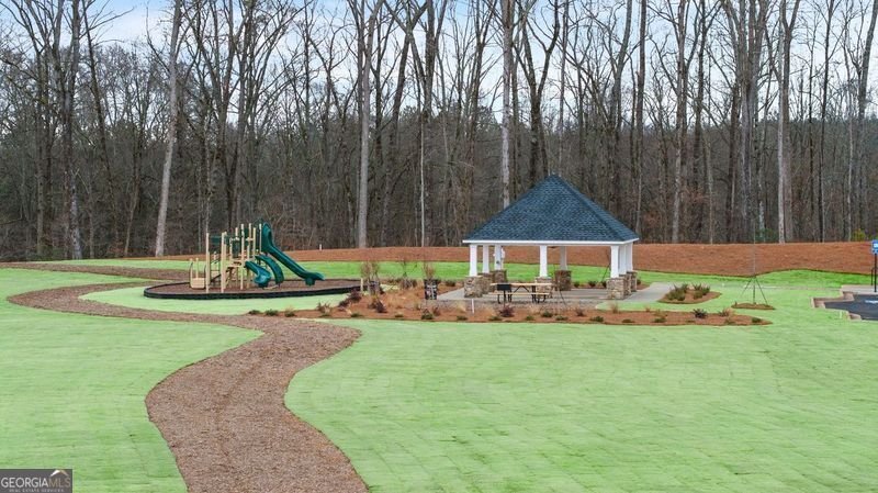 372 Sound Circle Stockbridge - 31