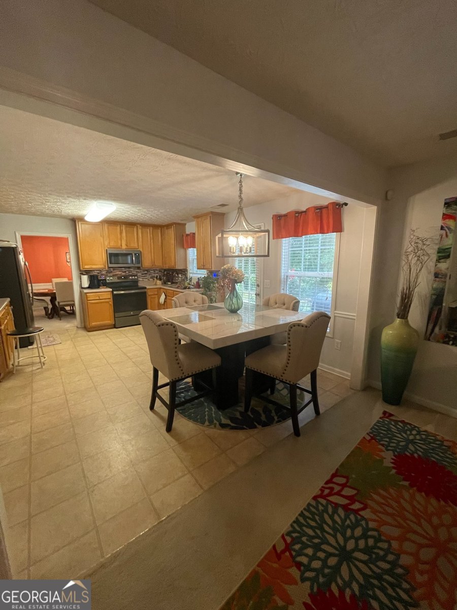 4237 Webb Meadows Drive Loganville - 8