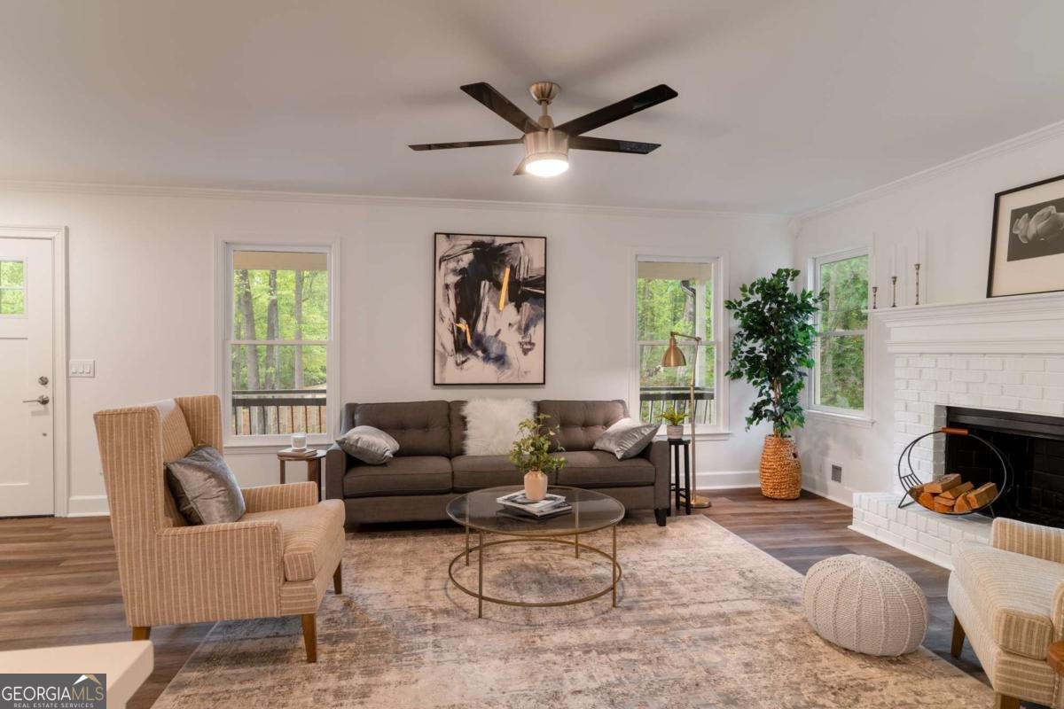 607 Hickory Creek Lane Woodstock - 2