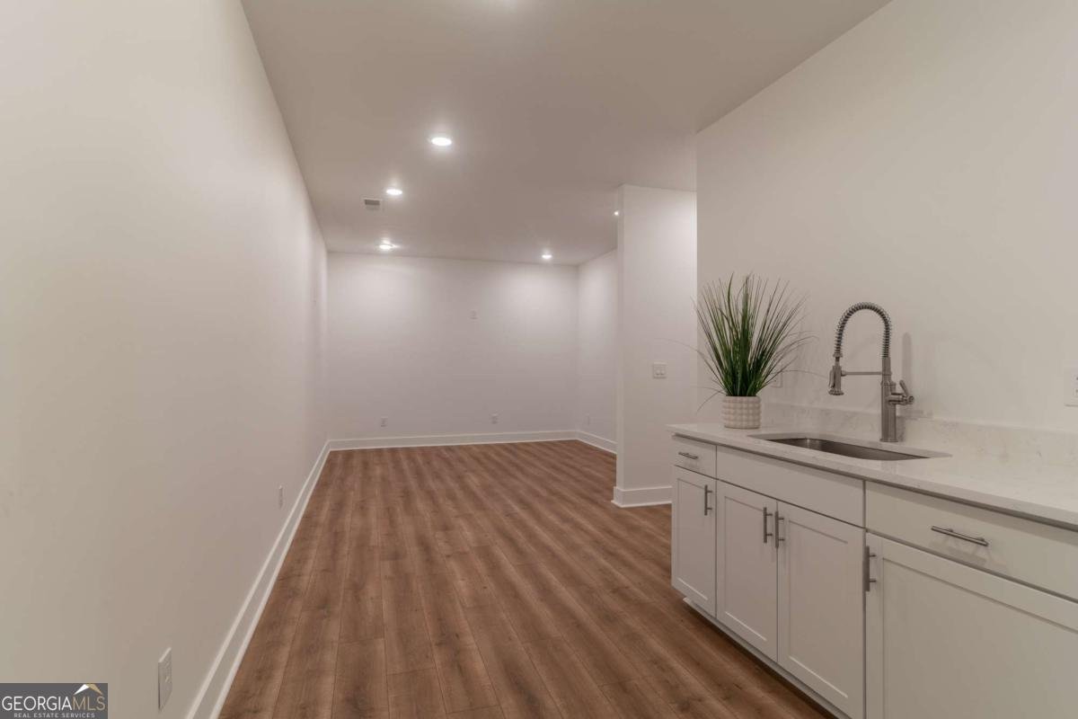 607 Hickory Creek Lane Woodstock - 32