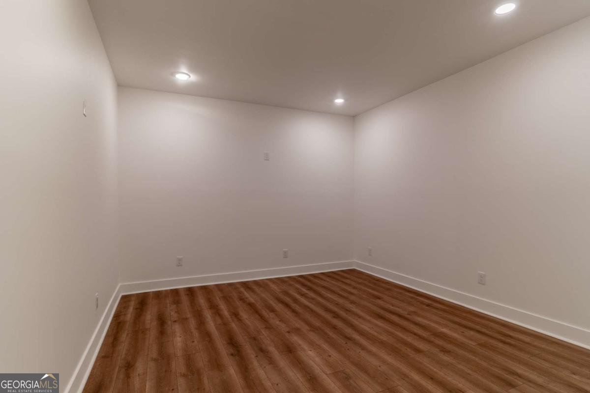 607 Hickory Creek Lane Woodstock - 35