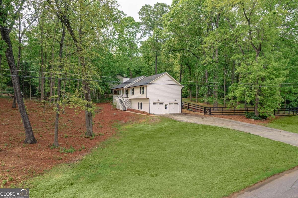 607 Hickory Creek Lane Woodstock - 44