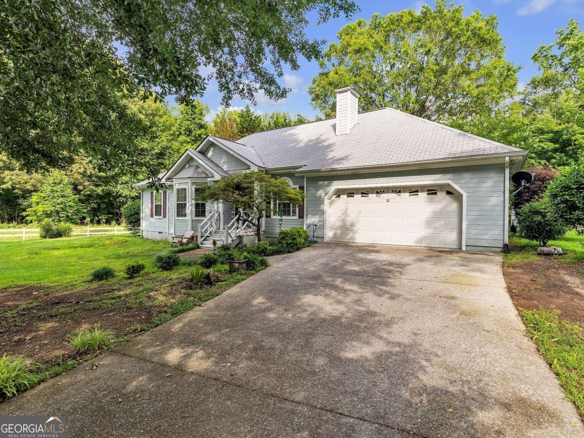 104 Blue Holly Drive Calhoun - 3
