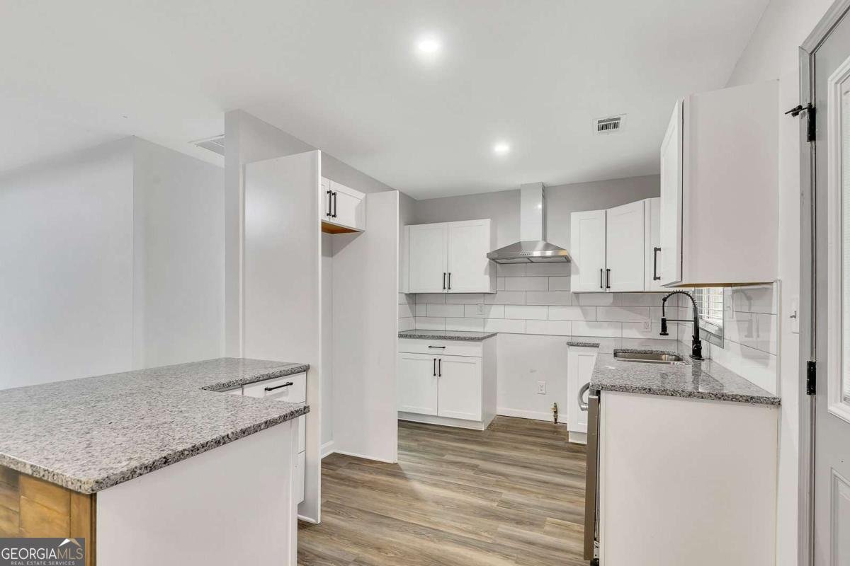2899 Gresham Road Atlanta - 15