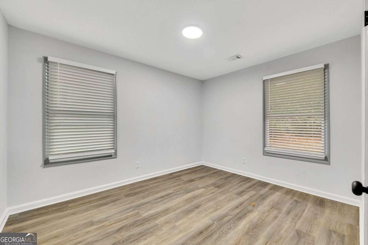 2899 Gresham Road Atlanta - 19
