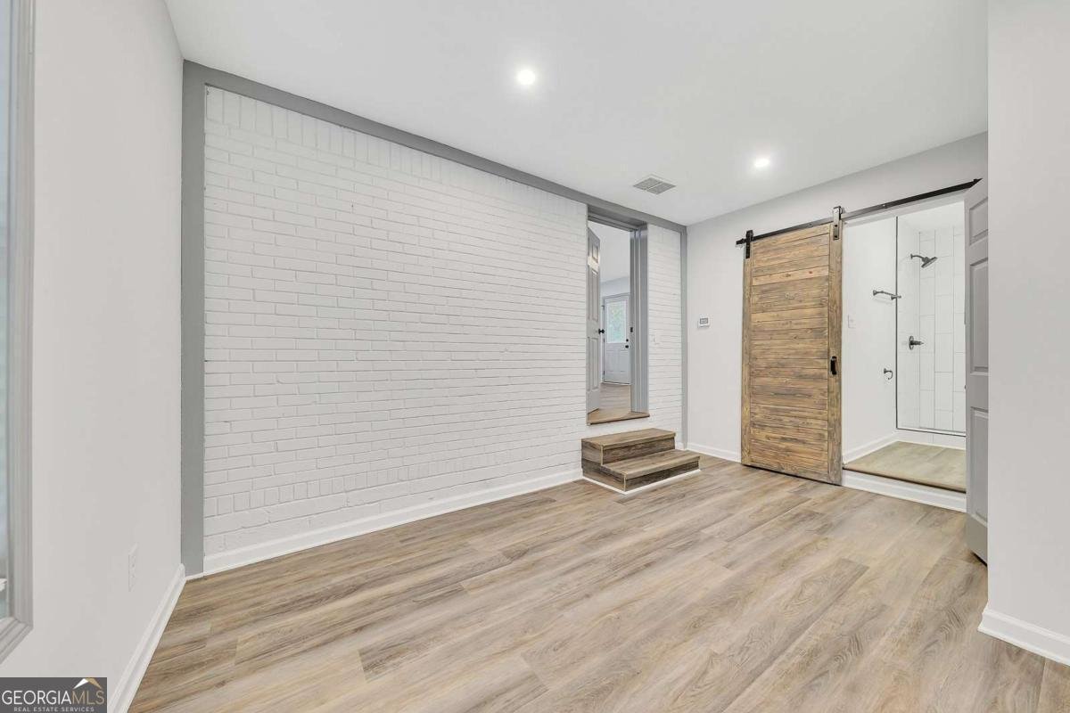 2899 Gresham Road Atlanta - 26