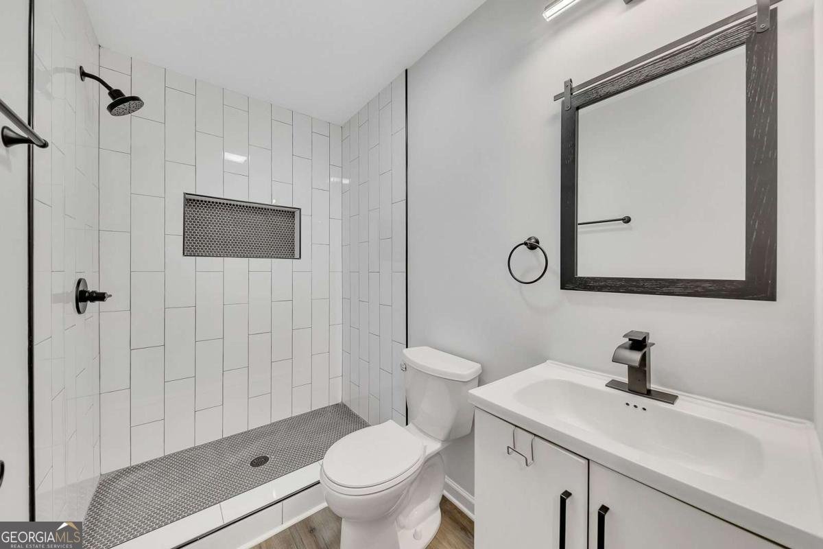 2899 Gresham Road Atlanta - 28
